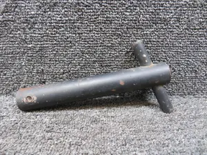 0411307 Cessna 172D Rudder Bar Control Arm